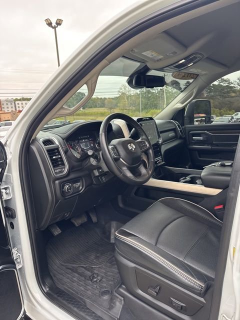 Used 2024 RAM 3500 Laramie AWD/4WD image 11