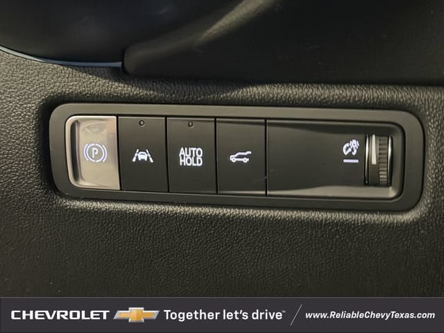 Used 2024 Chevrolet Equinox EV LT FWD image 18