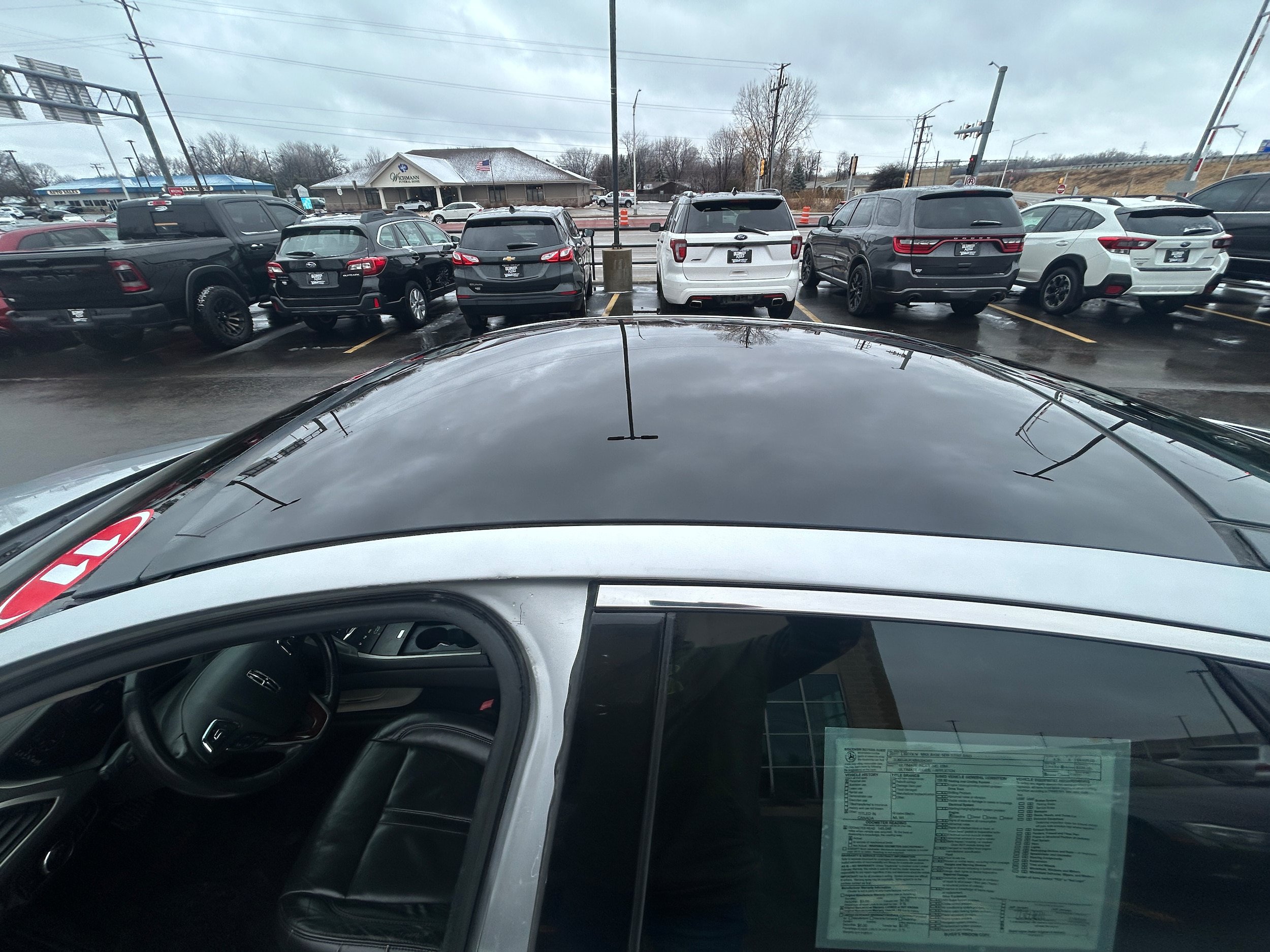 Used 2011 Lincoln MKX AWD w/ Sight & Sound Pkg image 10