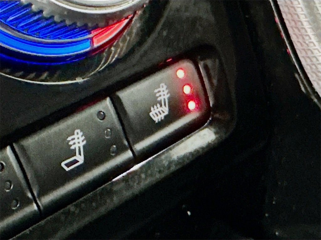 Used 2022 GMC Yukon Denali image 20