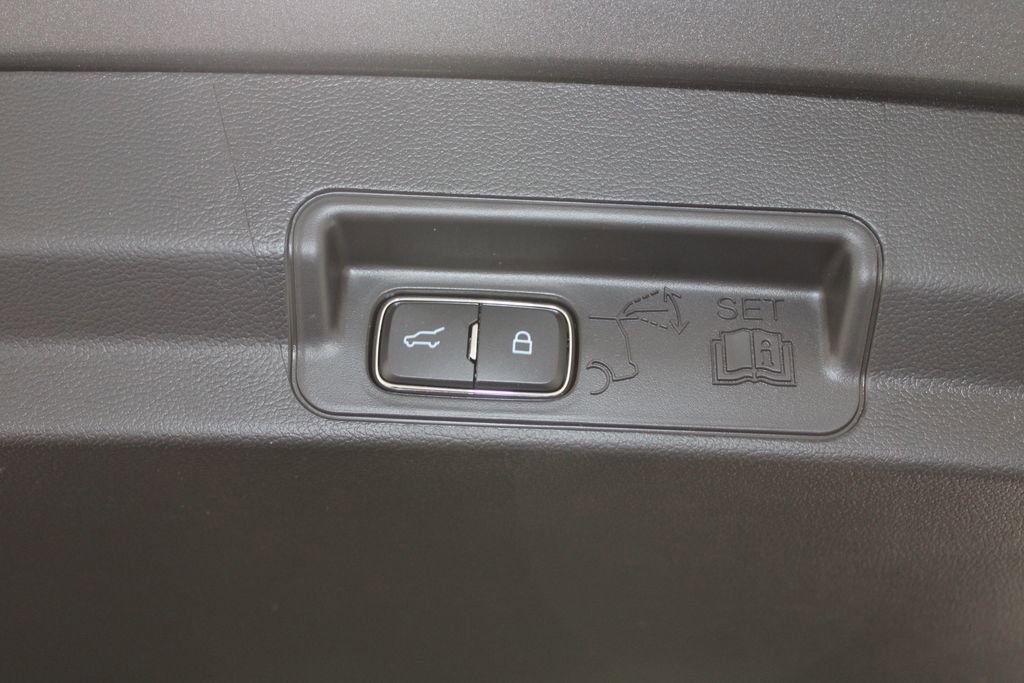 New 2026 Ford Explorer ST image 15