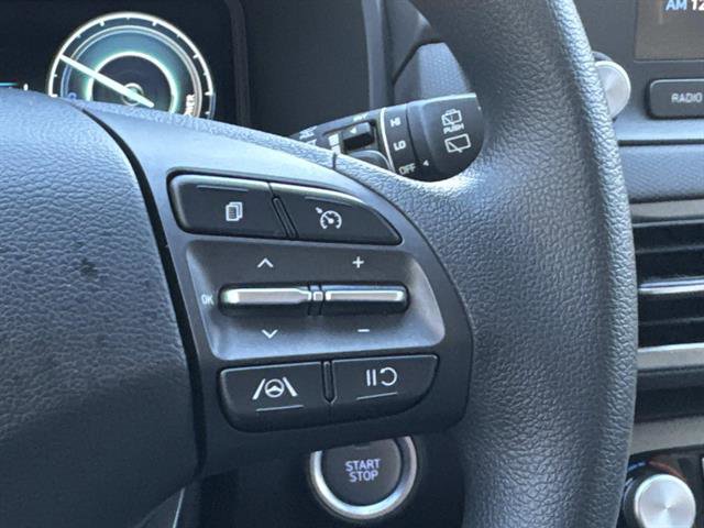 Used 2023 Hyundai Kona SE w/ Cargo Package FWD image 18