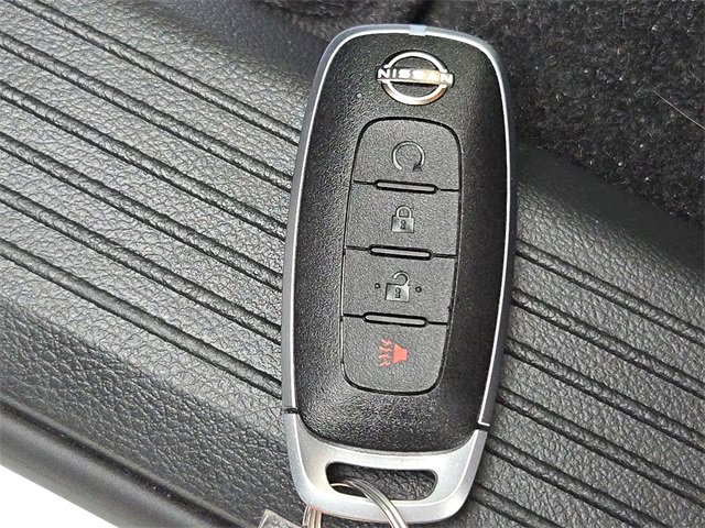 Certified 2023 Nissan Rogue SV image 26