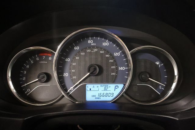 Used 2014 Toyota Corolla LE FWD image 18