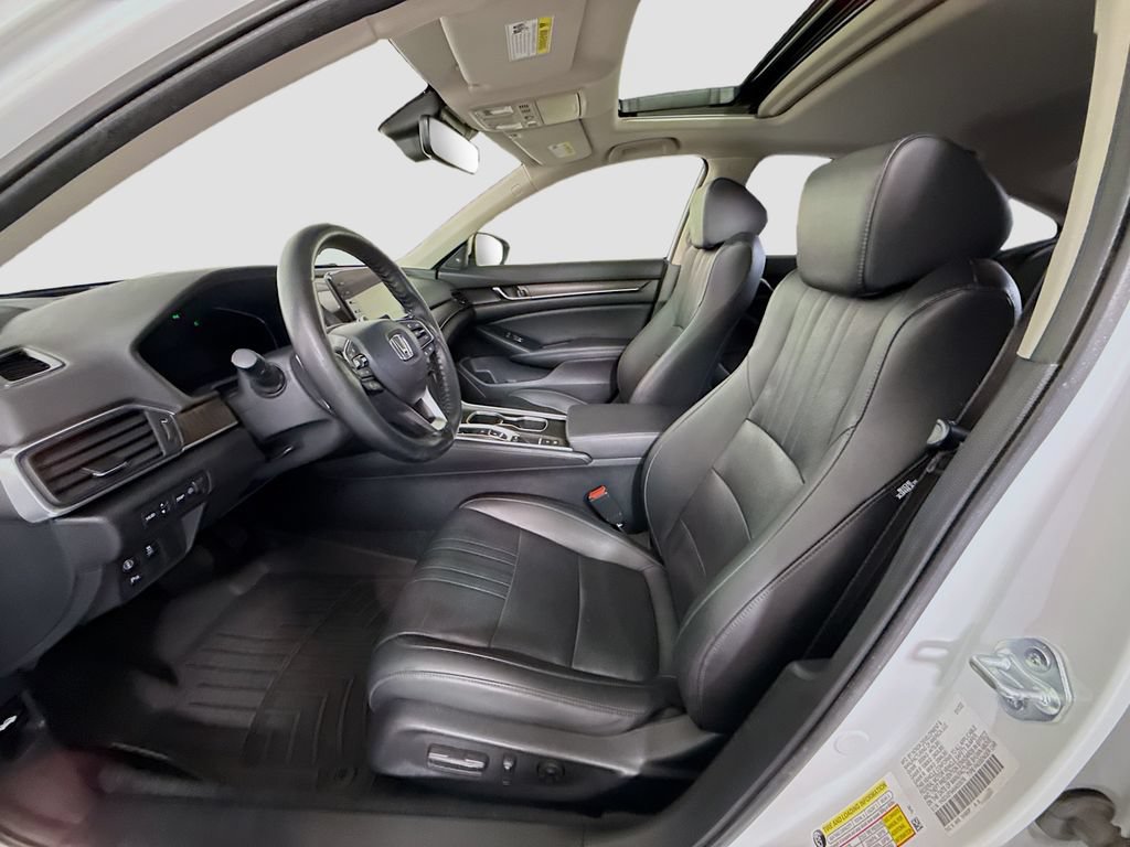 Certified 2022 Honda Accord Touring image 19