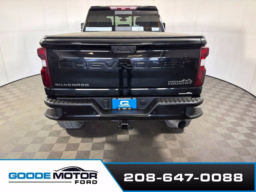 Used 2021 Chevrolet Silverado 3500 High Country w/ Technology Package AWD/4WD image 7