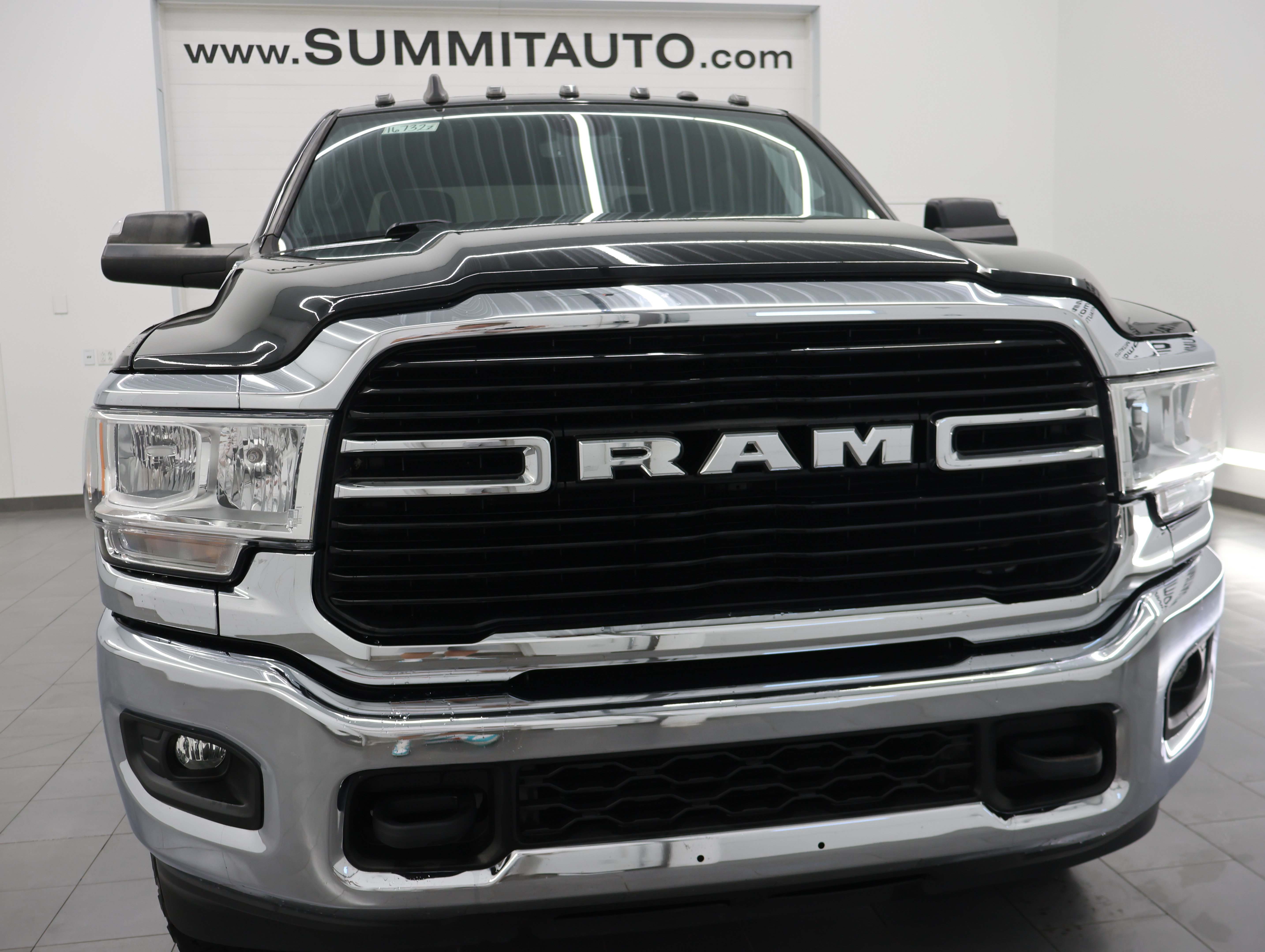 Used 2021 RAM 2500 Big Horn w/ Level 1 Equipment Group AWD/4WD image 22
