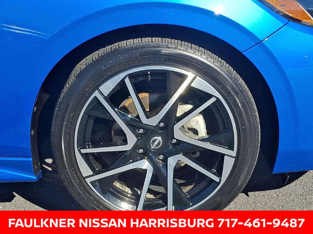 Certified 2024 Nissan Sentra SR w/ SR Premium Package FWD image 9