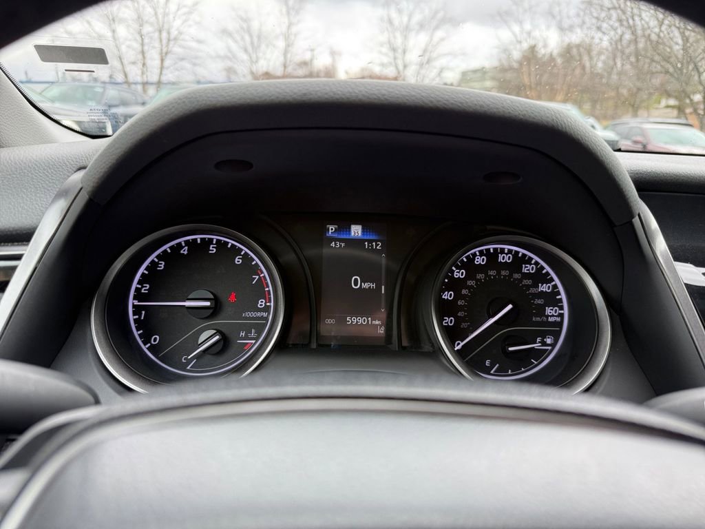 Used 2023 Toyota Camry SE image 15
