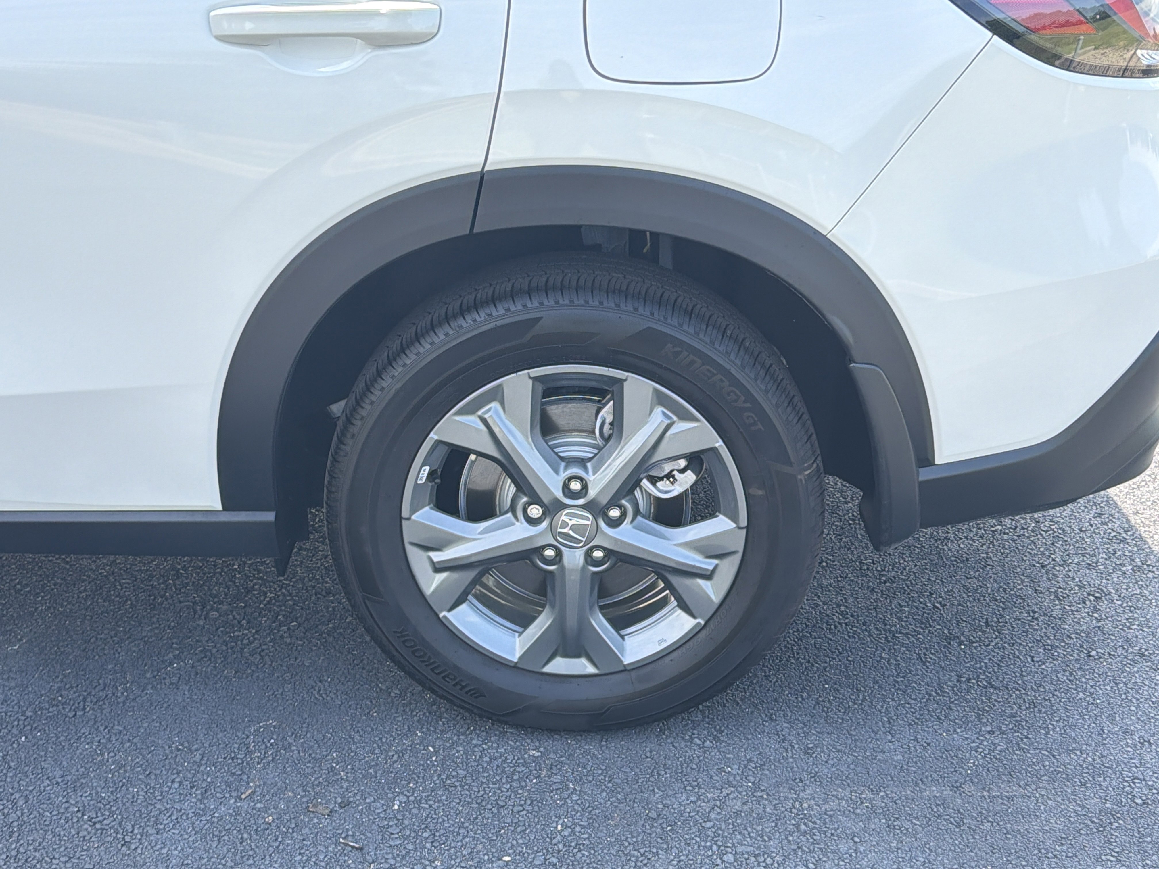 Certified 2026 Honda HR-V LX image 35
