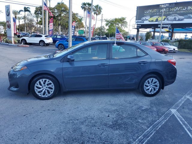 Used 2019 Toyota Corolla LE image 4