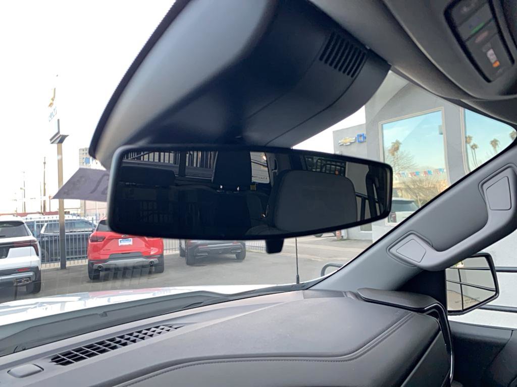 Used 2025 Chevrolet Silverado 1500 LT w/ Convenience Package II image 37