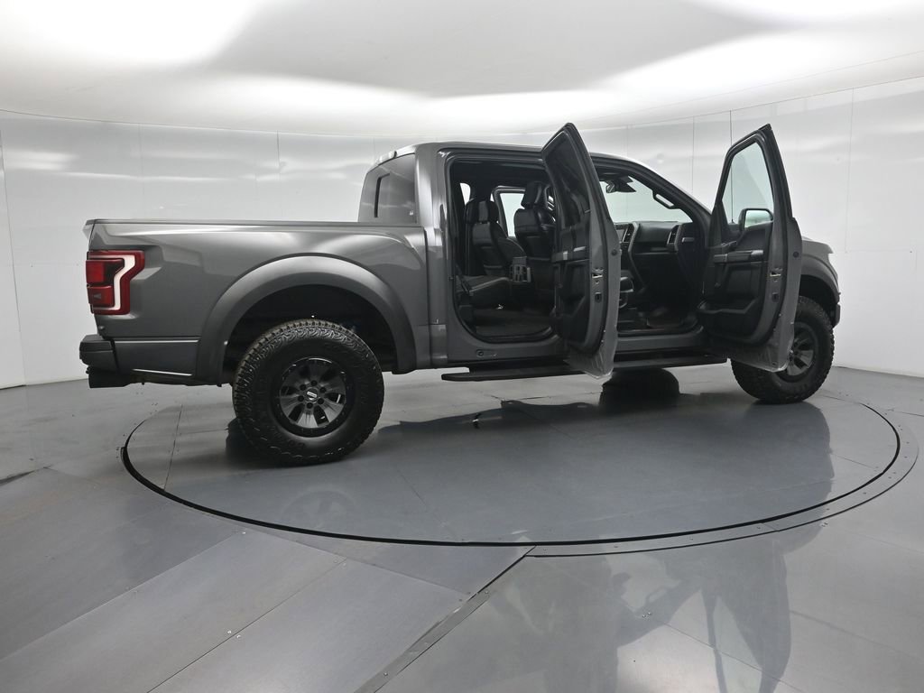 Used 2018 Ford F150 Raptor w/ Equipment Group 802A Luxury image 5