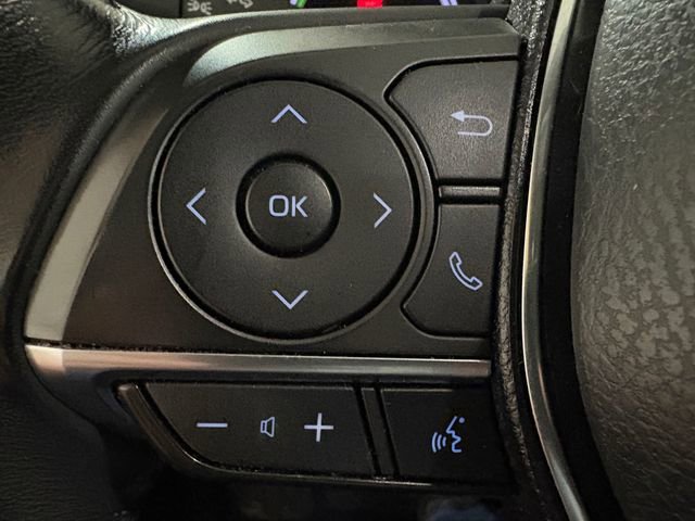 Certified 2020 Toyota Camry XLE image 9