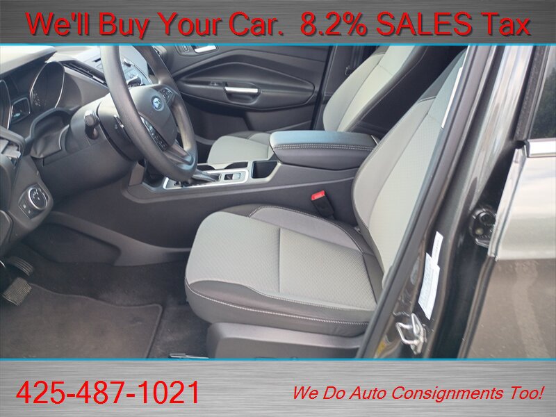 Used 2017 Ford Escape SE AWD/4WD image 10