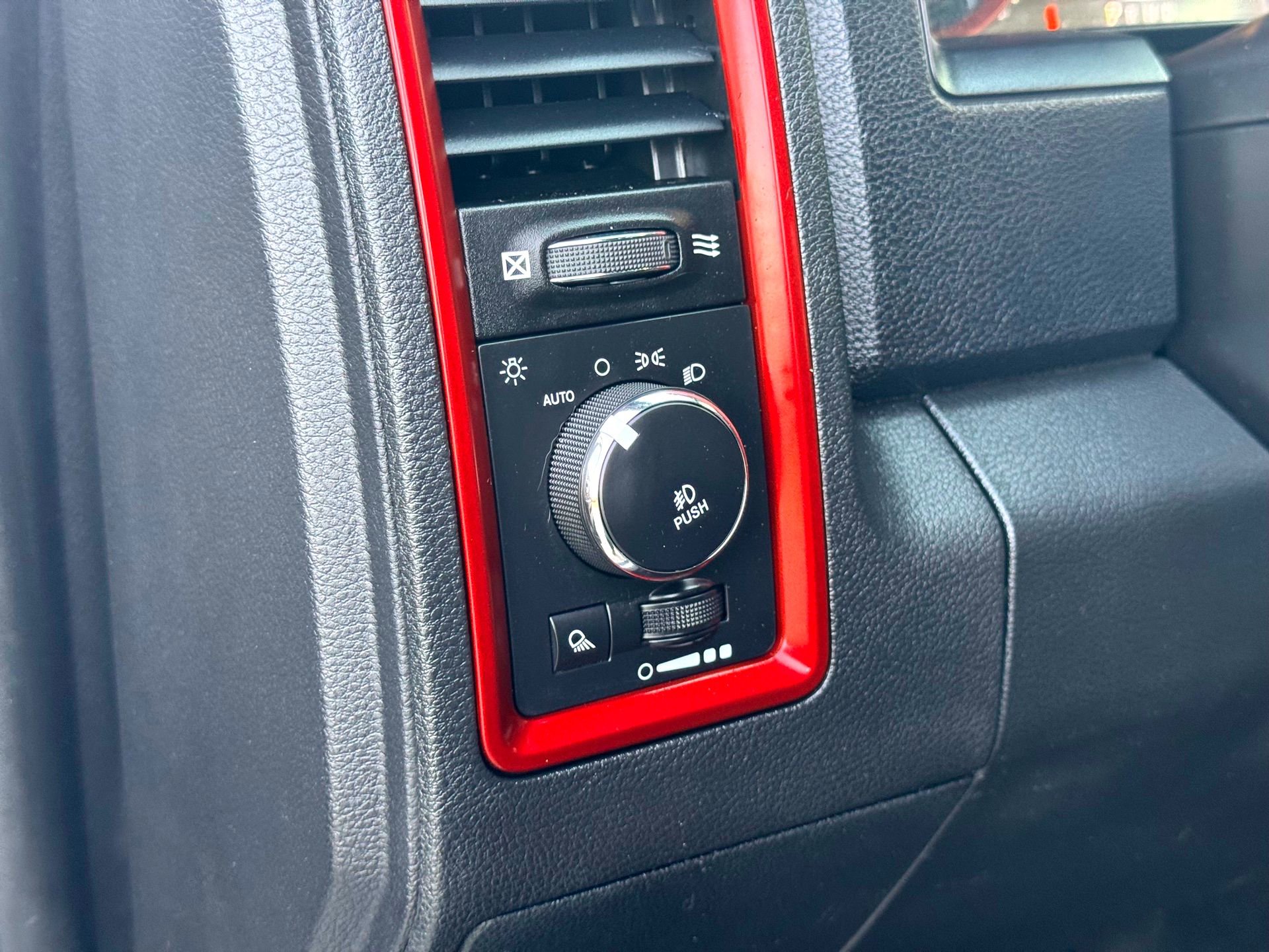 Used 2016 RAM 1500 Rebel w/ Luxury Group image 15