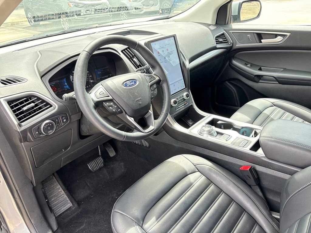 Used 2024 Ford Edge SEL w/ Convenience Package image 10