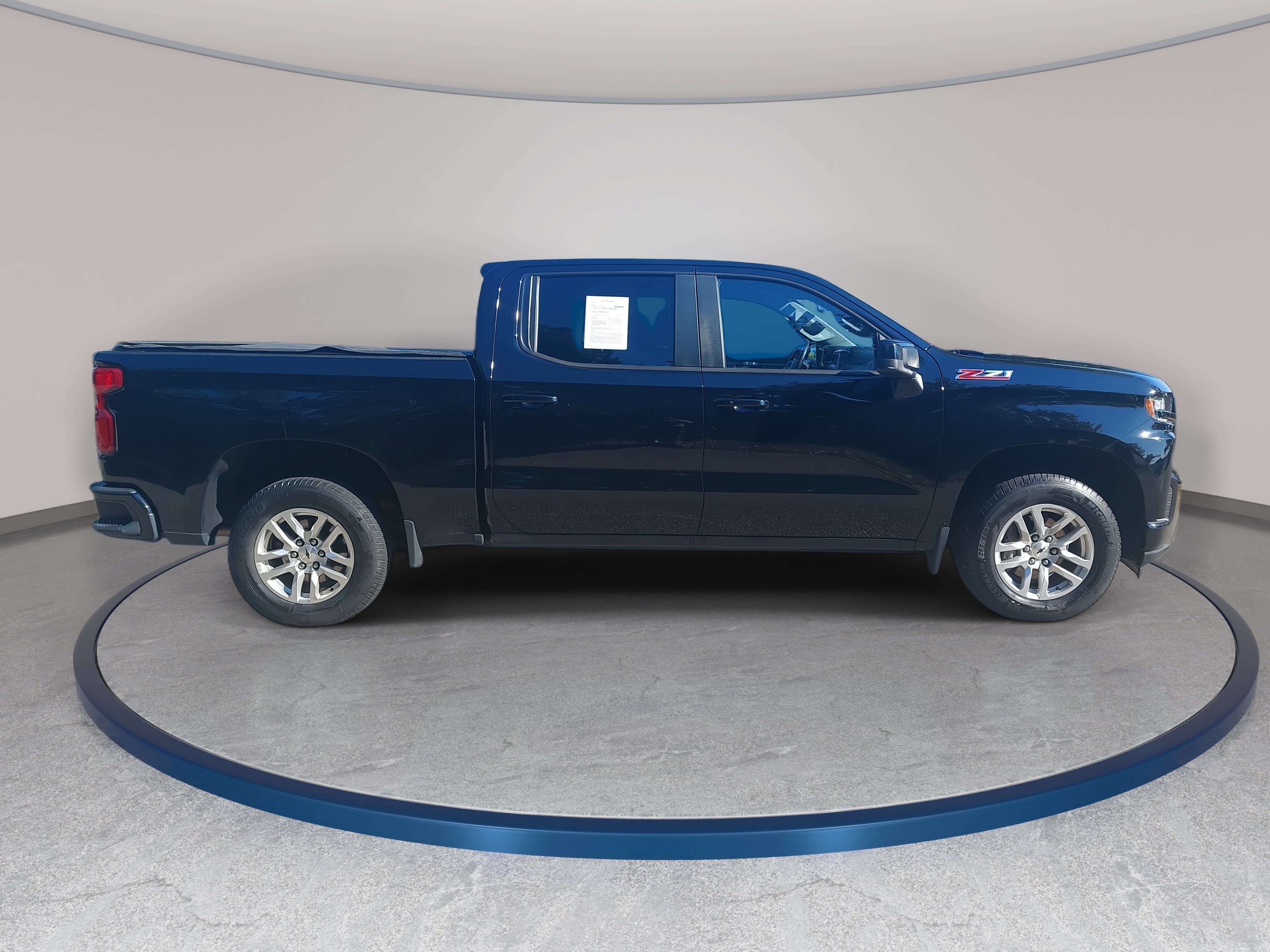 Used 2021 Chevrolet Silverado 1500 RST AWD/4WD image 4