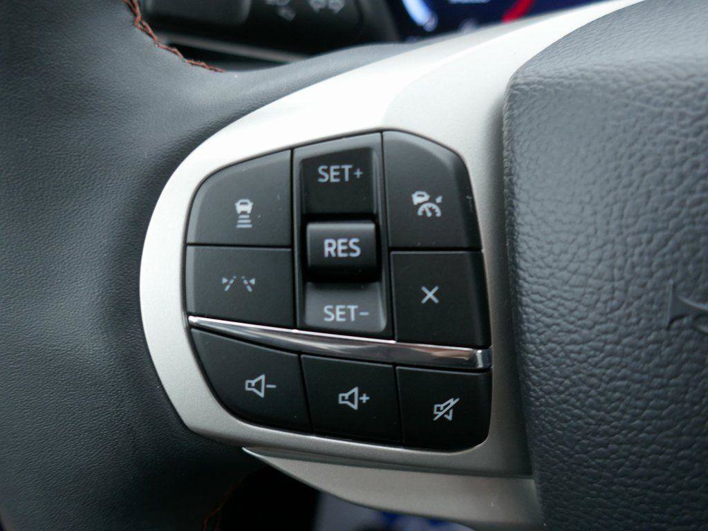 New 2026 Ford Explorer Active w/ Active Comfort Package AWD/4WD image 16