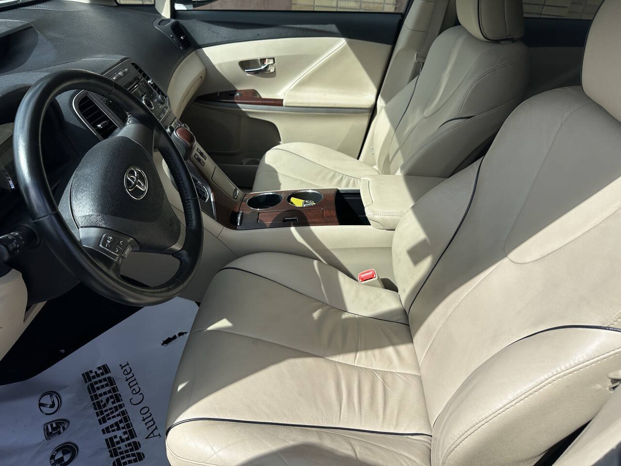 Used 2009 Toyota Venza AWD w/ Comfort Pkg image 10
