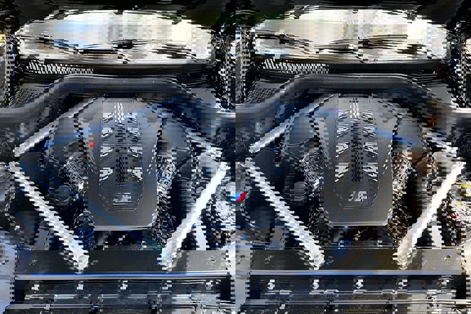 Certified 2024 BMW X7 M60i w/ Executive Package image 32