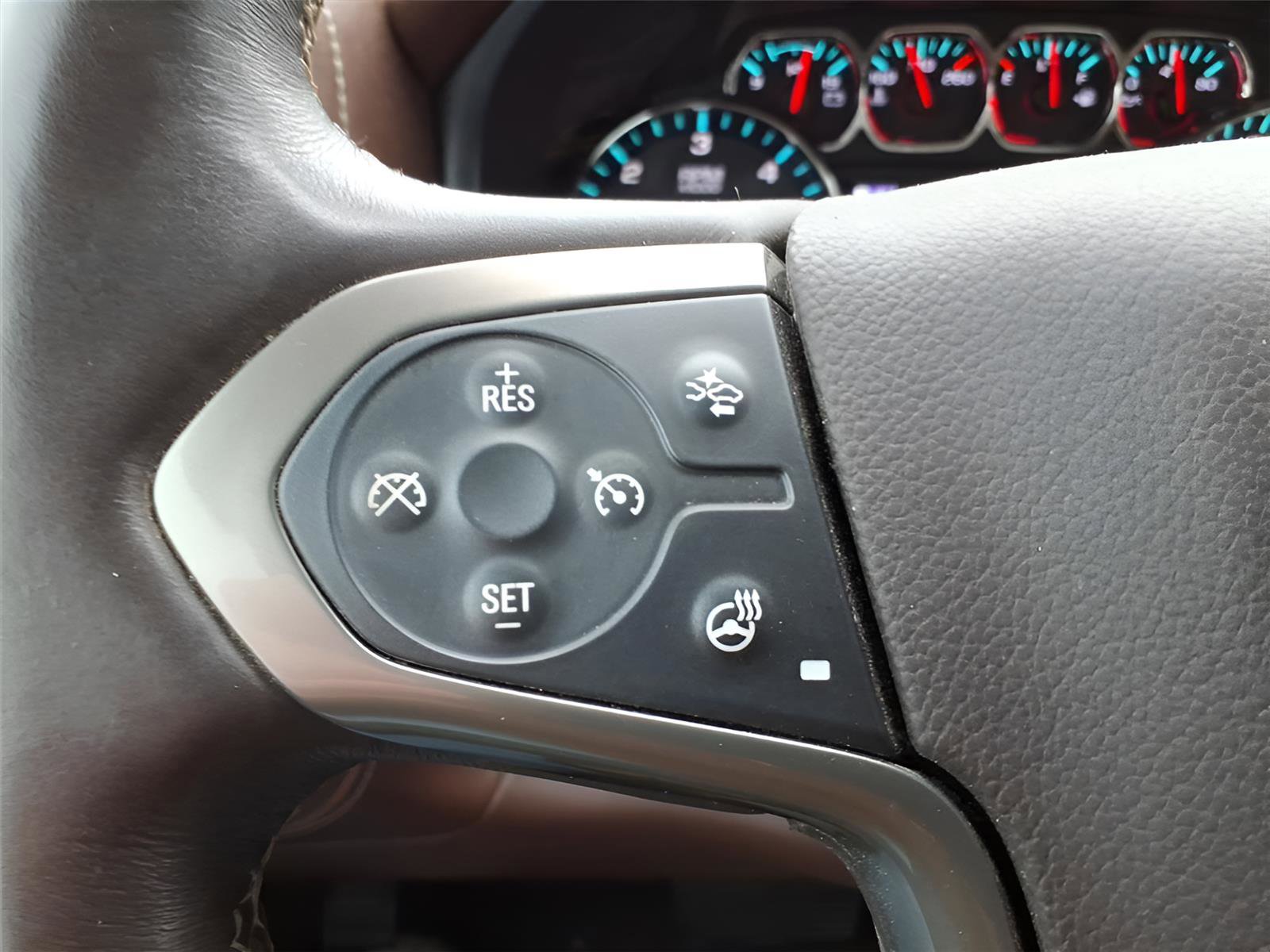 Used 2016 Chevrolet Silverado 1500 High Country image 22