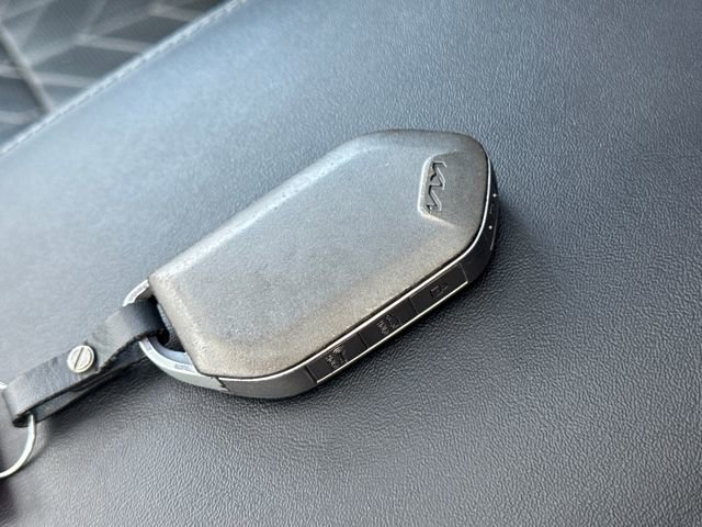 Used 2023 Kia Telluride SX X-Line image 29