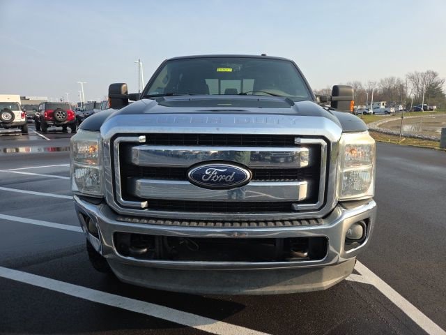 Used 2011 Ford F350 Lariat w/ Lariat Interior Pkg image 3