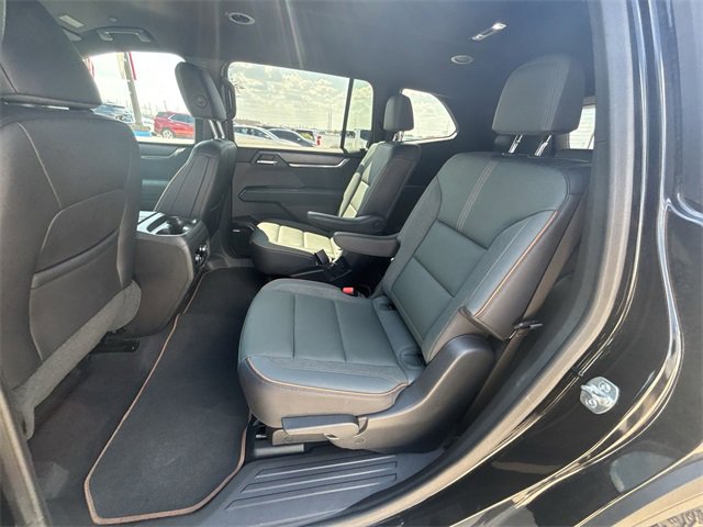 Used 2024 GMC Acadia AT4 w/ Super Cruise Package image 16