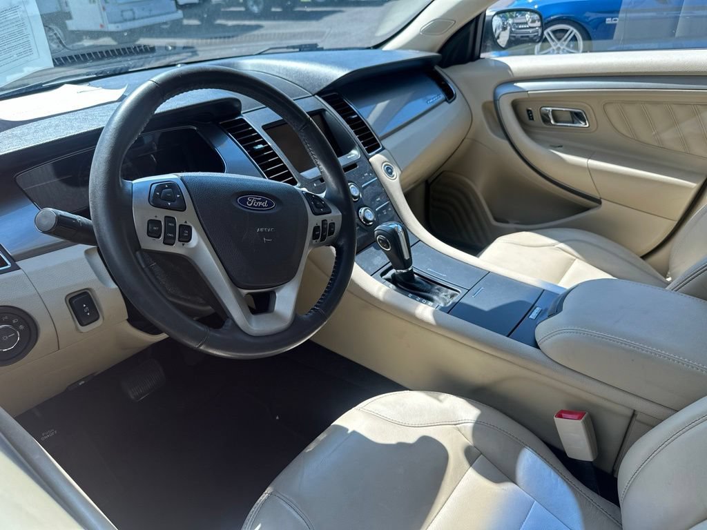 Used 2013 Ford Taurus SEL FWD image 8