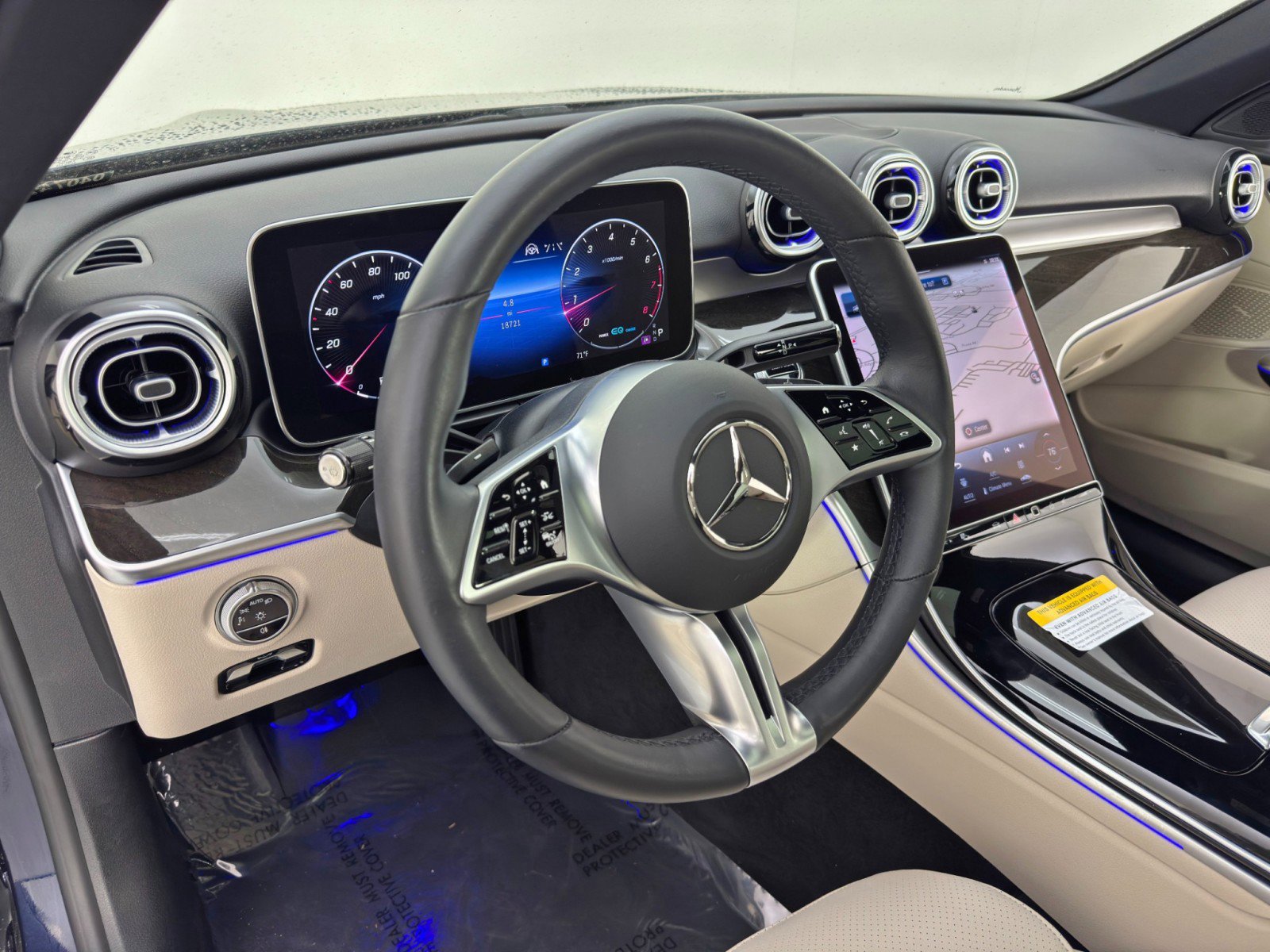 Used 2022 Mercedes-Benz C 300 Sedan w/ Exclusive Trim Package image 13