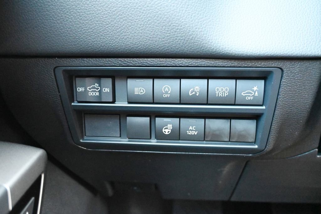New 2026 Toyota Tundra Limited AWD/4WD image 25