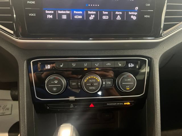 Used 2023 Volkswagen Atlas Cross Sport SE FWD image 21