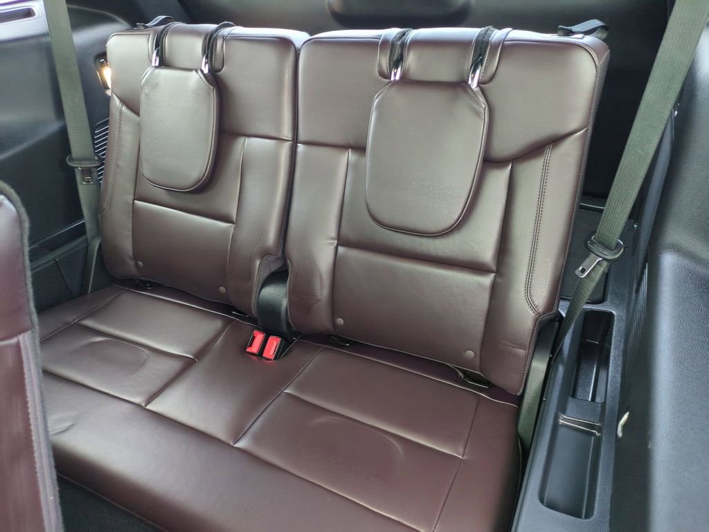 Used 2025 Ford Explorer Platinum AWD/4WD image 20