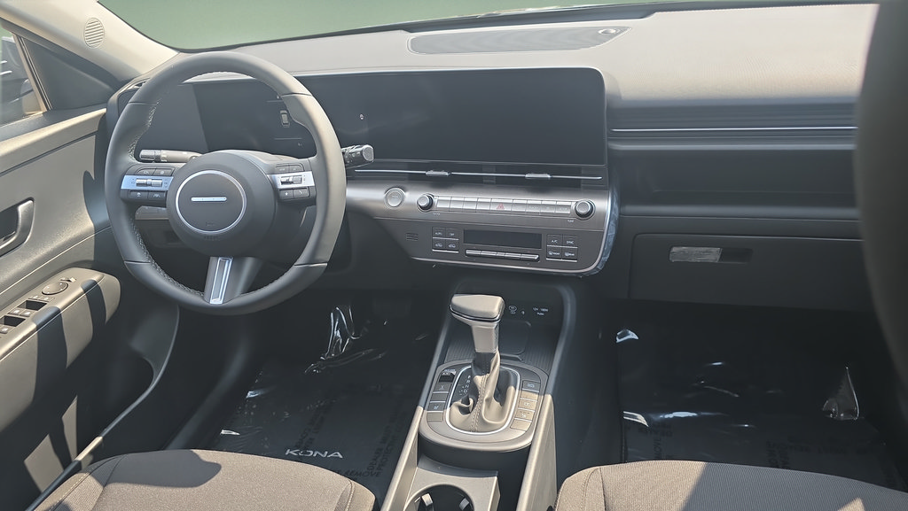 New 2027 Hyundai Kona SEL Sport AWD/4WD image 18
