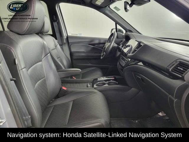 Used 2020 Honda Passport Touring image 17