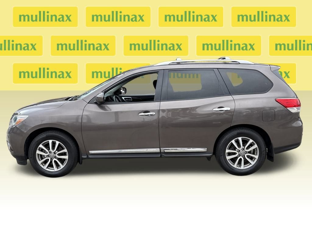 Used 2015 Nissan Pathfinder SL w/ SL Tech Package image 24