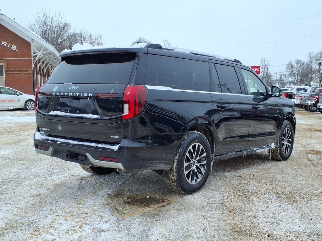 Used 2025 Ford Expedition Max Platinum image 5