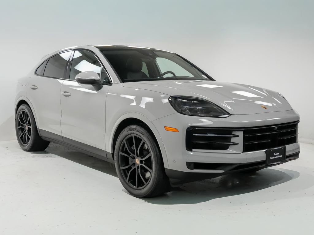 Certified 2025 Porsche Cayenne Coupe image 7