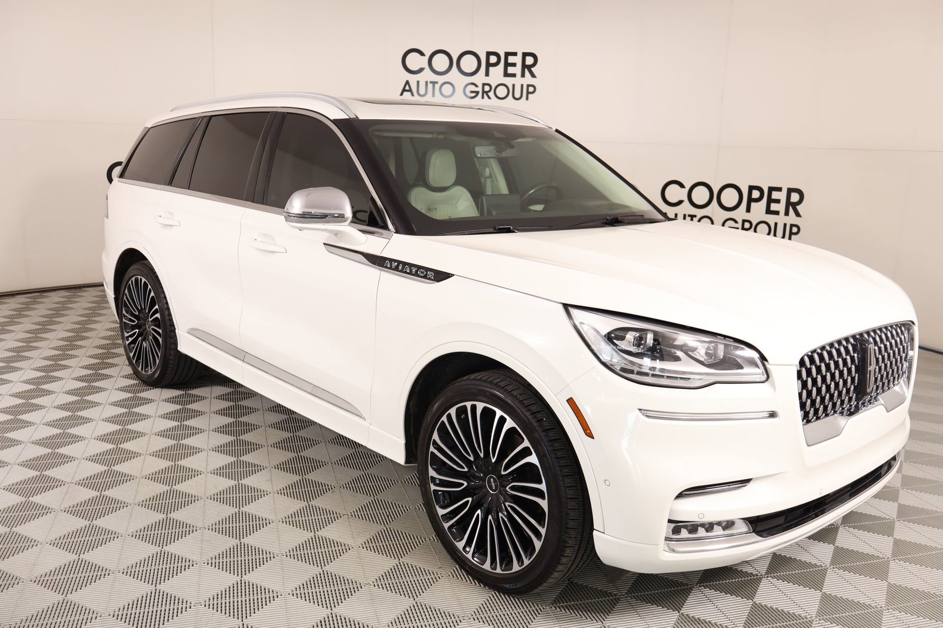 Used 2022 Lincoln Aviator Black Label w/ Class IV Trailer Tow Package