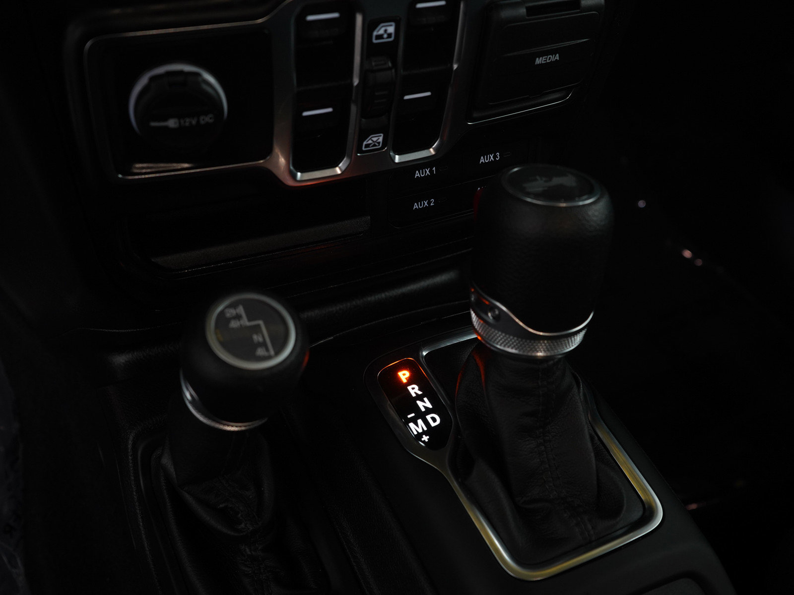 Used 2023 Jeep Wrangler Unlimited Sport AWD/4WD image 27
