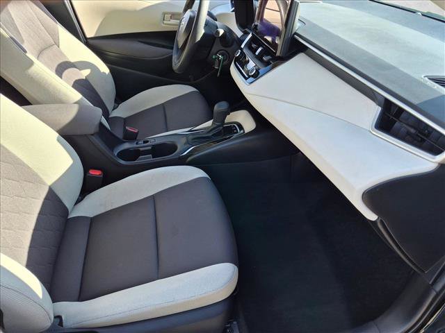 Used 2024 Toyota Corolla LE FWD image 19