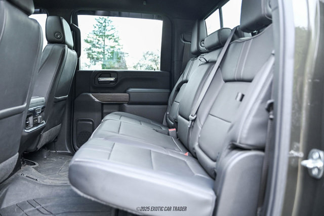 Used 2023 Chevrolet Silverado 3500 High Country image 30