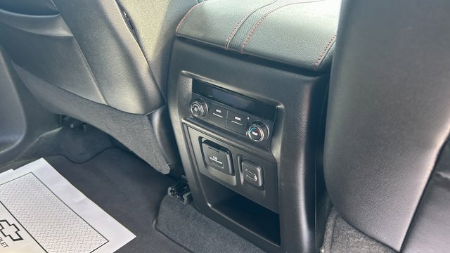 Certified 2023 Chevrolet Traverse RS image 45