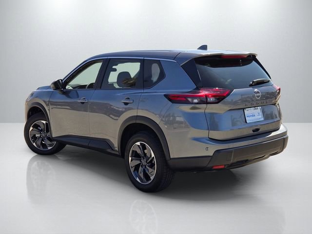 Used 2025 Nissan Rogue SV image 6