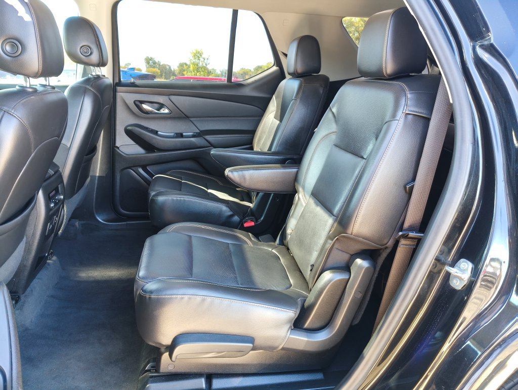 Used 2021 Chevrolet Traverse Premier w/ Redline Edition AWD/4WD image 8