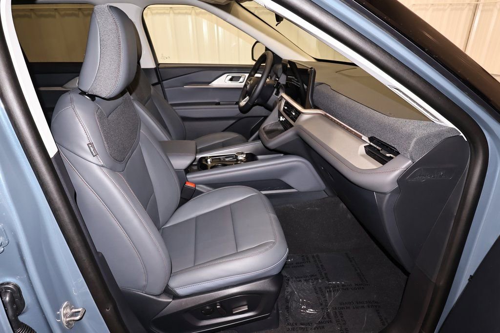 New 2026 Ford Explorer Active w/ Active Comfort Package image 18