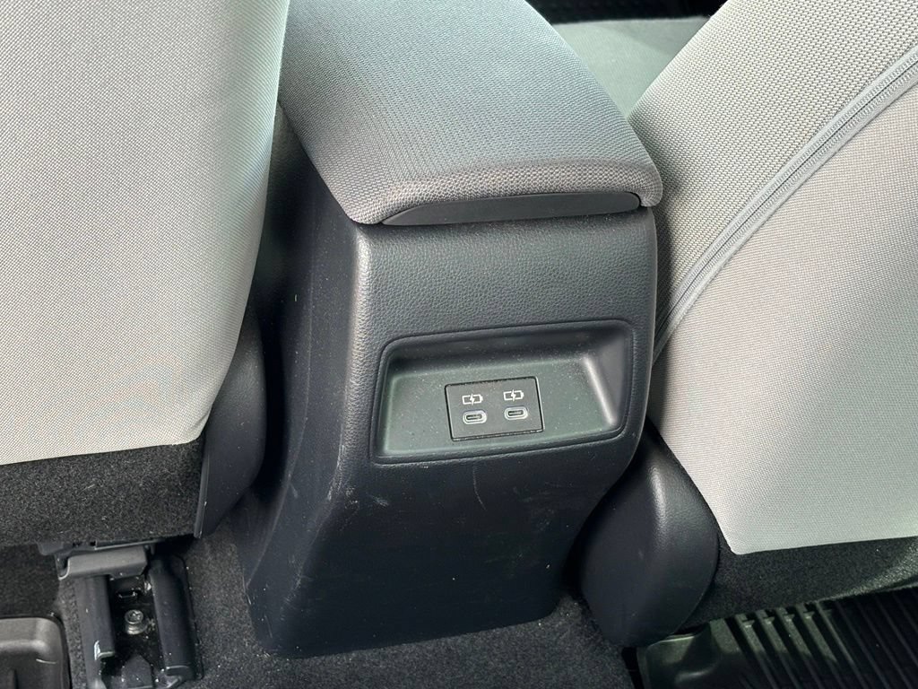 Used 2023 Toyota Corolla LE FWD image 13