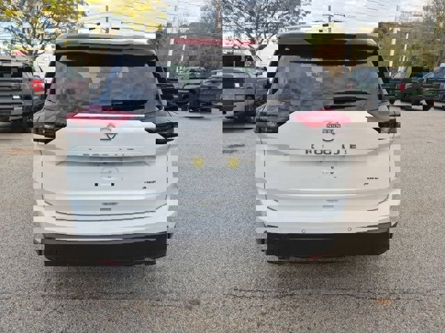 New 2026 Nissan Rogue SV image 7
