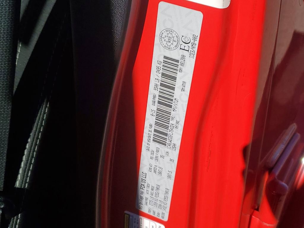 Used 2015 Jeep Wrangler Unlimited Sahara w/ Connectivity Group image 33